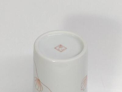 （タツノオトシゴ）フリーカップ 赤絵 九谷焼