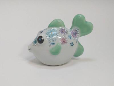 ふぐ置物 花詰 グリーン 九谷焼