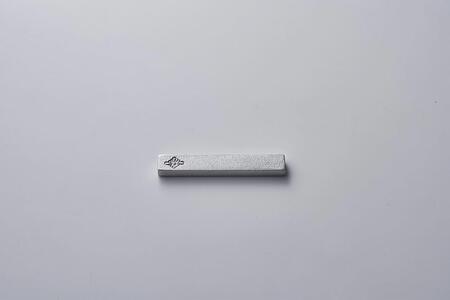 モダンなアルミ鋳物のカトラリーレスト（KAMAHACHI bar L 5本セット）