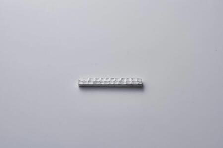 モダンなアルミ鋳物のカトラリーレスト（KAMAHACHI bar L 5本セット）