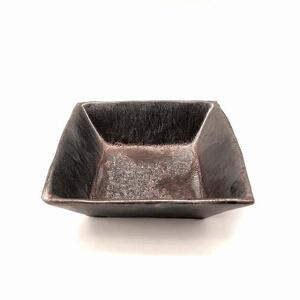 花をみずみずしく長持ち!銅合金製 針のない剣山と金属釉 水盤のセット(Petal Sサイズ)