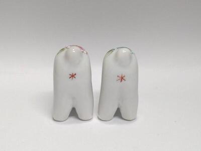 ペア箸置 のび猫 花詰 九谷焼