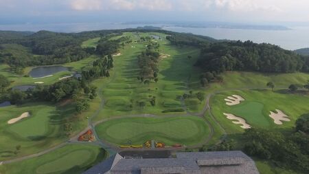 能登島ゴルフ＆カントリークラブ　1名様プレー券　昼食付［セルフ］【平日限定】※2024年7月以降順次発送予定