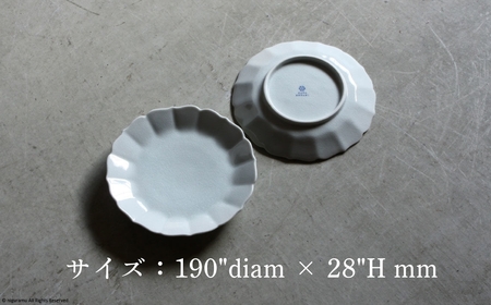 【 KATA KUTANI 】 菊皿 190mm / 貫入白磁（2枚セット）九谷焼 09-02