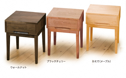 サイドテーブル 2 ウォールナット無垢材 寝室 ベッド