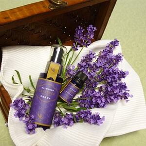 白山麓産ラベンダーの精油と芳香蒸留水_美容 アロマ    美容   _【配送不可地域：離島・沖縄県】【1037362】