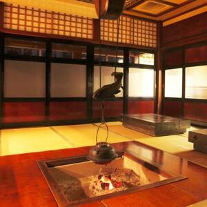 自然派な料理旅館 一里野高原ホテルろあんの選べる2種の飛騨牛夕食!1泊2食飛騨牛プランペア宿泊券_旅行券・チケット 宿泊券  _【1347033】