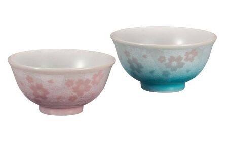 九谷焼　 組飯碗　銀彩さくら　a02 食器 キッチン雑貨 キッチンアイテム 雑貨 食卓 テーブルコーディネート ペア茶碗 夫婦茶碗 