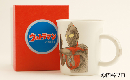 九谷焼　ウルトラマンマグカップ　スペシウム光線 民芸品 工芸品 食器 