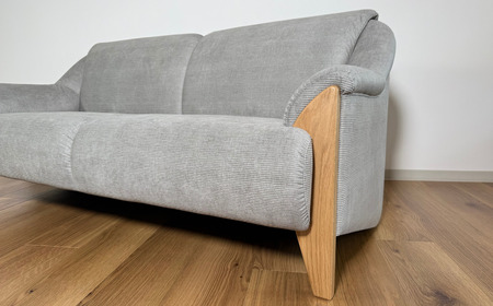 2人掛けソファー【張地・木脚塗装色選択可】コンパクトデザイン（ローズマリー）