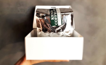 【自家焙煎】老舗コーヒー屋さんが北海道バターで仕上げた「ぼくのバター珈琲」200g×2袋(豆)