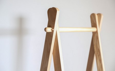 ハンガーラック【塗装色選択可】北海道産エルム材使用