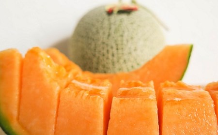 【先行予約】大玉「日原メロン（レッド種）」（ 2.0kg相当×1玉 北海道産）カラー化粧箱入り