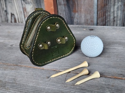 ゴルフボールケース　3個入り（フォレストグリーン） 本革 牛革 ゴルフ ゴルフボール ゴルフ用品 ゴルフボールケース ケース おしゃれ オリジナル レザー職人 手縫い フウネレザーファクトリー [BFAJ101]