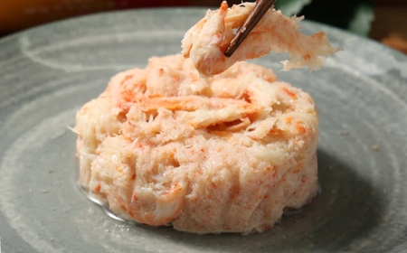 紅ずわいがに ほぐし脚肉入り缶詰 6個セット / 缶詰 かに カニ 蟹 小浜市 / ママーストアー[BFCO009]