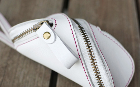 本革ジュエリーケース・螺旋 白 