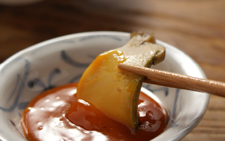 雲丹と天然あわび贅沢が極まる一品「雲丹あわせ天然あわび 90g」【うに 塩うに 塩雲丹 汐うに 汐雲丹 越前うに しおうに あわび 鮑 ご当地 酒の肴 おつまみ ご飯に合う ご飯のお供 ギフト 贈答 贈り物】 [K-4601]