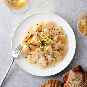 北海道漁師直送 最高鮮度3D冷凍ホタテ「しばれホタテ」 化粧箱入り 250g ( 海鮮 魚介 魚介類 貝 ほたて 刺身 貝柱 海鮮丼 贈答 ギフト )【197-0003】