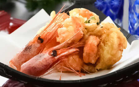 天然！越前甘えび(卵あり) 大サイズ 約500g × 1箱(約30尾入り) 解凍方法説明書付き 船内凍結 酸化防止剤不使用！甘エビ本来の味をお楽しみください えび エビ 海老 甘エビ 甘えび 人気 子持ち 海鮮 お刺身 おせち 無添加 冷凍 福井県産 [m17-a058]