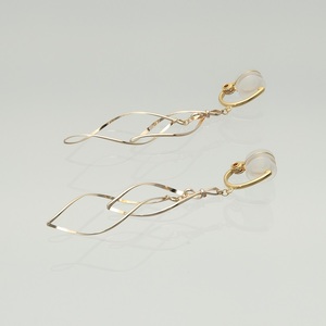 K14GF　ダブルマーキスイヤリング　GFE-4020