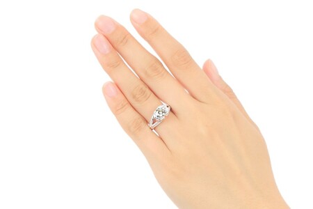 【ふるなび限定】【一点もの】ベリーライトイエローダイヤモンド（1.047ct）K18WGリング　R67　K05098-H　FN-Limited