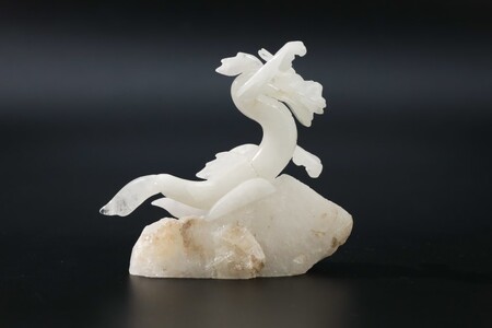 龍(山梨県水晶＆伝統工芸士製作)