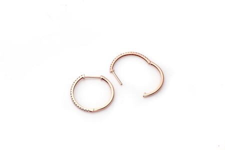 [MADE IN KOFU] K18PG ハーフエタニティダイヤフープピアス Lサイズ 0.5ct TI-1017