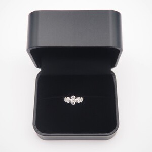 プラチナ 1.0ct ダイヤモンド リング　HR-009429