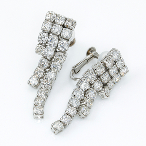 Deliciae PT900 ラインイヤリング ダイヤモンド【トータル3.0ctup】鑑別書付 K06016-H