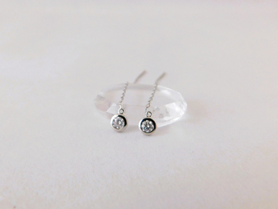 Pt900【D SI EX H&C】ダイヤモンドチェーンピアス　トータル0.2ct　K06056-H