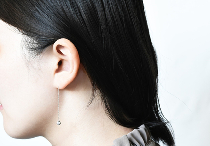 Pt900【D SI EX H&C】ダイヤモンドチェーンピアス　トータル0.2ct　K06056-H