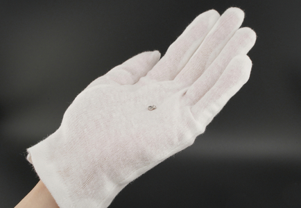 【置物】Pt999 純プラチナ(約0.5g)　ミニピュア(R)プラチナの招き猫（SH-0006）