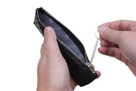 甲州印伝 印傳屋上原勇七 別注ペンケース 紺 黒 山梨県甲府市 ふるさと納税サイト ふるなび