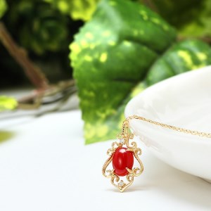 宝飾の街甲府から ｋ18血赤珊瑚エレガントペンダントネックレス 山梨県甲府市 ふるさと納税サイト ふるなび