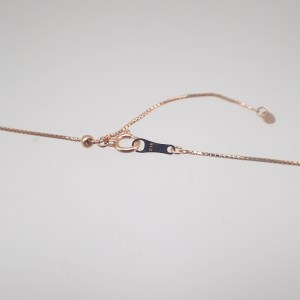 ジュエリー産地甲府 K18ピンクゴールド ミル打ちダイヤペンダント0.30ct(78636)