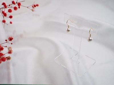 Ｋ18　あこや真珠ピアス　フックパールピアス JE282