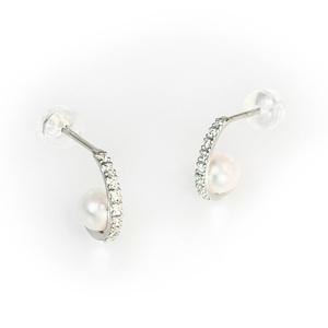 K18WG アコヤ真珠　ダイヤモンド　ピアス（#66：03052808）