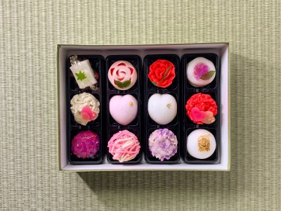 和菓子 【先行予約】母の日 ギフト 上生菓子 12個セット 贈答用 箱入り 【2026年5月7日発送予定】 富士夢和菓子 スイーツ