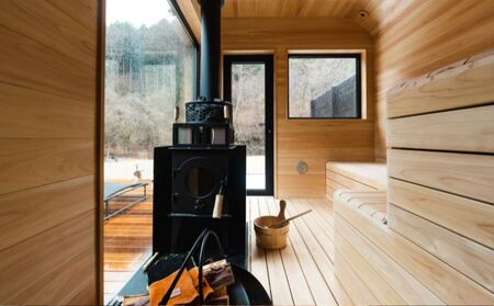 聖地「サウナしきじ」の笹野美紀恵がプロデュースしたサウナ付きのプライベート施設 【郷音-G.O.A.T.- by ReZARD】ふるさと納税宿泊補助券 30,000 円分