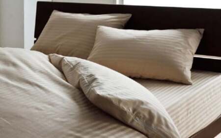 SatinStripeサテンストライプ 昼夜サテン BOXシーツ【Q(クイーン)サイズ】【ベージュ】【日本製】　寝具　シーツ　クイーンシーツ　クイーンボックスシーツ　クイーンBOXシーツ　綿１００パーセント