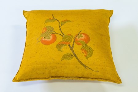 甲州織　羽毛クッション「柿」（リユース羽毛）