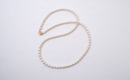 コットンパール「キスカ」ロングネックレス(金具ゴールド)