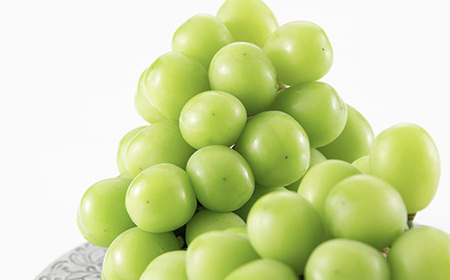 【2026年先行受付】山梨市産シャインマスカット(匠) 2kg以上(3～4房)【配送不可地域：離島】【1483157】