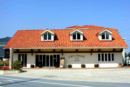 ワイン 赤 ミディアムボディ リミテッド 穂坂マスカット・ベーリーA 樽熟成 750mL 蒼龍葡萄酒 [マツムラ酒販 山梨県 韮崎市 20743740]