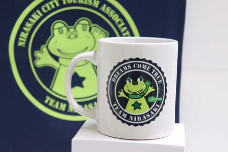 ニーラのマグカップ (両面)×1 ｜ニーラのオリジナル不織布バッグ×1  ｜ ゆるキャラ キャラクター マグカップ トートバッグ かわいい ｜[韮崎市観光協会 山梨県 韮崎市 20741967]