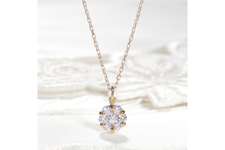 ネックレス K18YG イエローゴールド ダイヤモンド 0.3ct フラワー モチーフ 小ぶり ペンダント 【f024-k18yg】[株式会社オーダーメイドジュエリーメイ 山梨県 韮崎市 20742952]