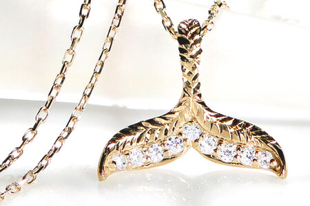 クジラ K18YG ダイヤ ペンダント ネックレス 【f204-k18yg】 / オーダーメイドジュエリーメイ / 山梨県 韮崎市 [20743565] アクセサリー チャーム イエローゴールド ハワイ くじら 男女兼用