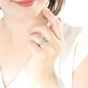 指輪 プラチナPT900 マルチカラー パヴェリング エメラルド ペリドット 花畑 緑系 誕生石 カラーストーン【f235-g-pt】 ALPAZ113