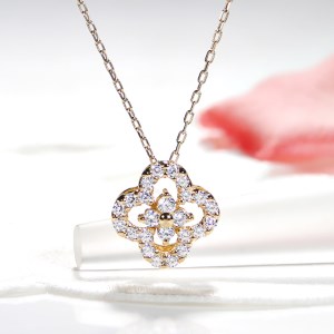 40-9-5 ネックレスK18YG ダイヤモンド0.40ct 四つ葉ペンダントお花