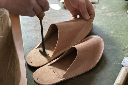 レザールームシューズ（S・M・L） ルームシューズ スリッパ 選べるサイズ S ～23cm M 23.5～25cm L 25.5～27cm 室内履き レザー 革製品 革 ハンドメイド 雑貨 ギフト House.